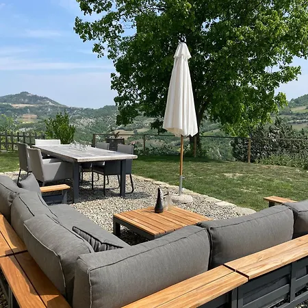 Montecastello Di La Apartment *