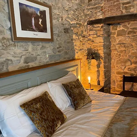 Montecastello Di La 아파트 스피노몬페라토